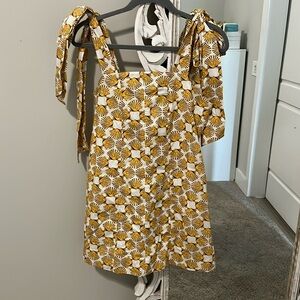 Yellow Scallop Anthropologie Mini Dress XS with Bows